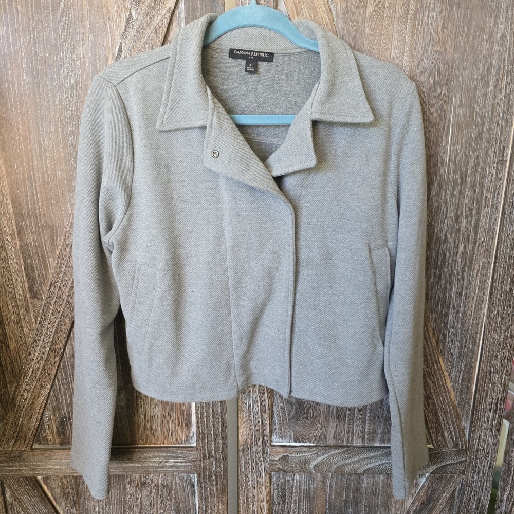 Banana Republic Jacket Women's Size Small Gray Cropped Knit Stretch Snaps - Picture 1 of 7